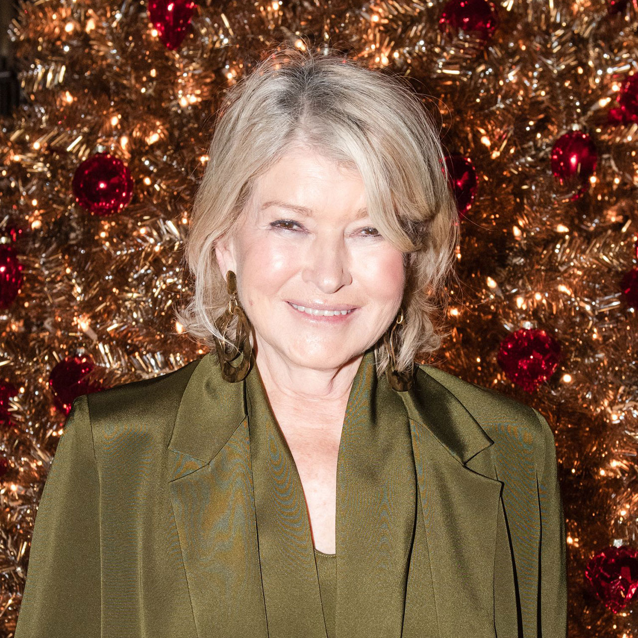 Martha Stewart Looks Effortlessly Chic In A Green Power Suit As She