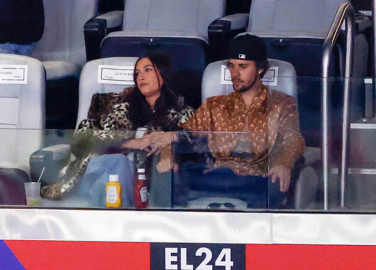 justin bieber and hailey bieber at the NFL super bowl game