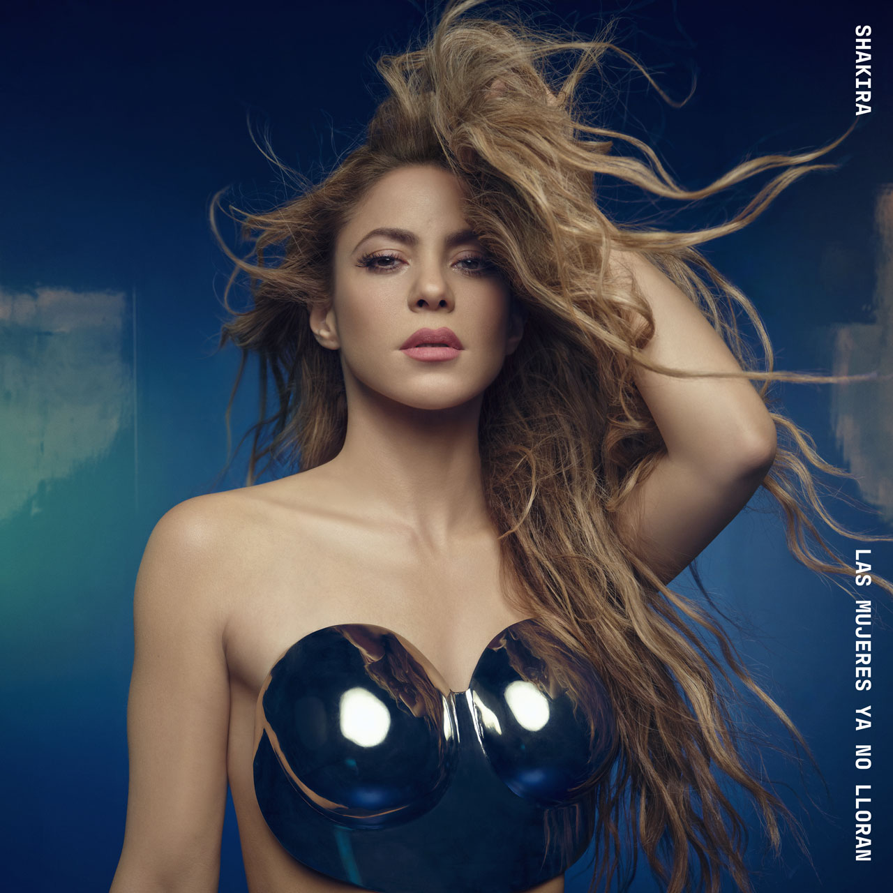 Shakira Las Mujeres Ya No Lloran chrome breastplate