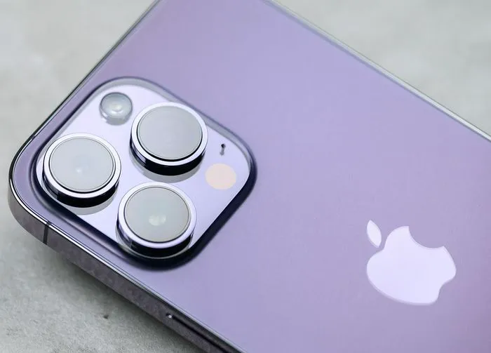 purple-iphone