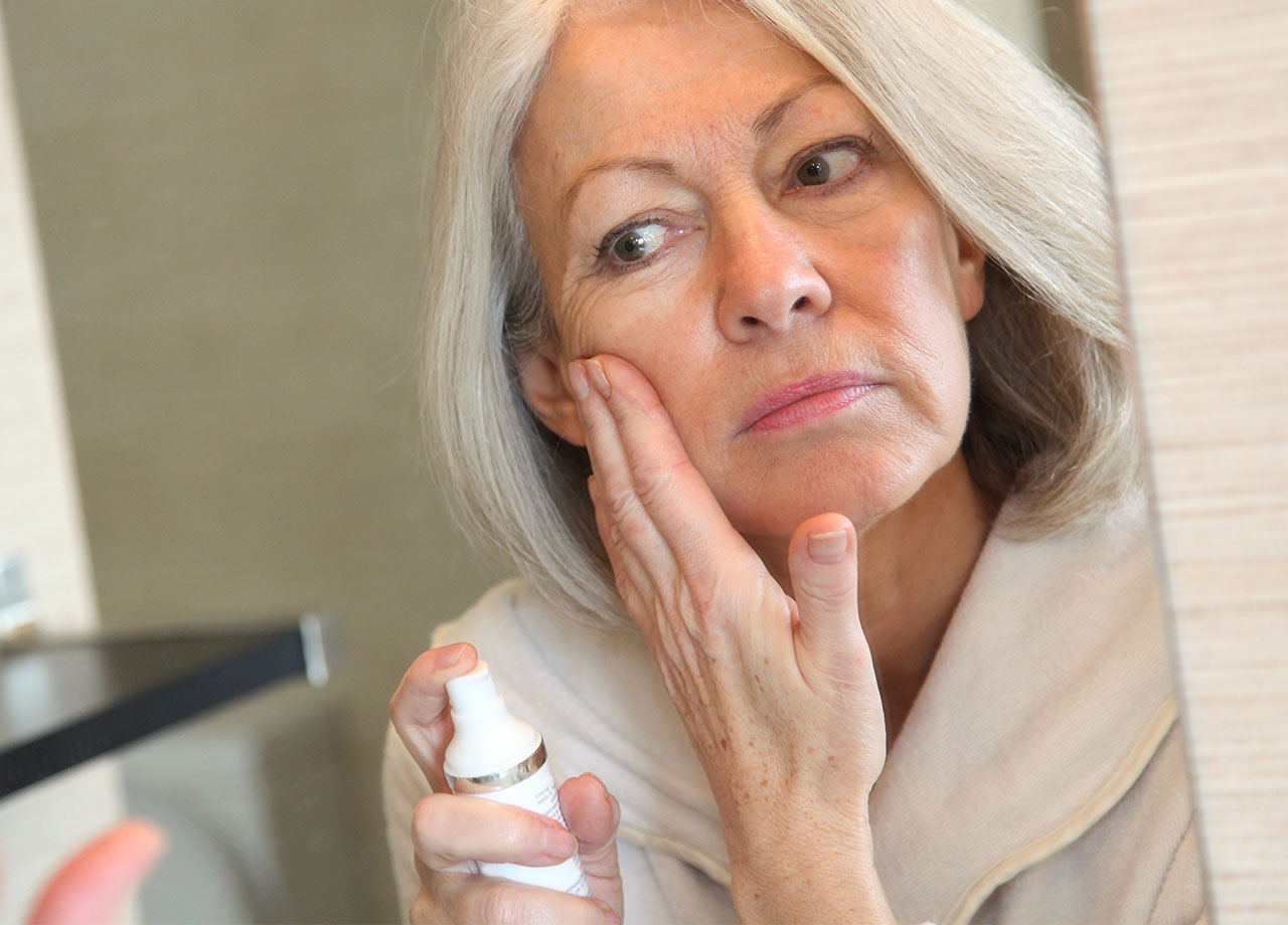 A Makeup Artist Reveals The 5 Top Reasons Why Your Makeup Always