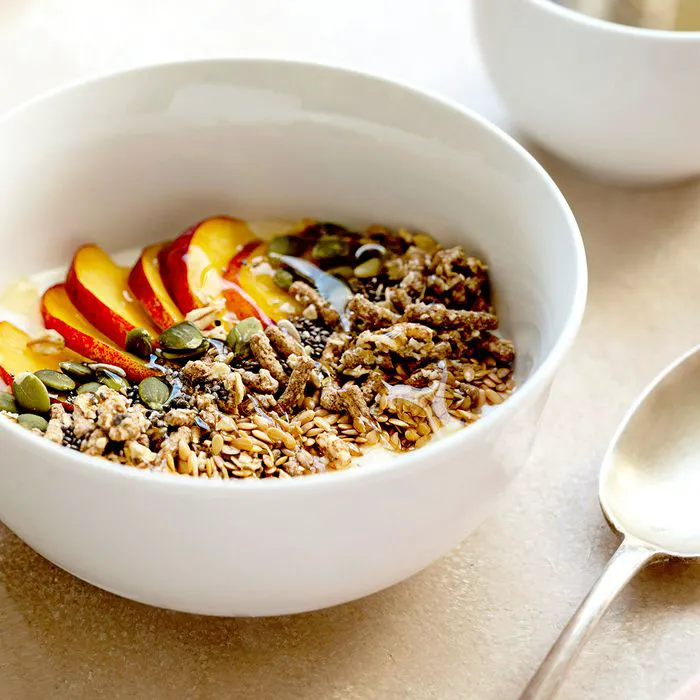 oatmeal breakfast with fruit and seeds