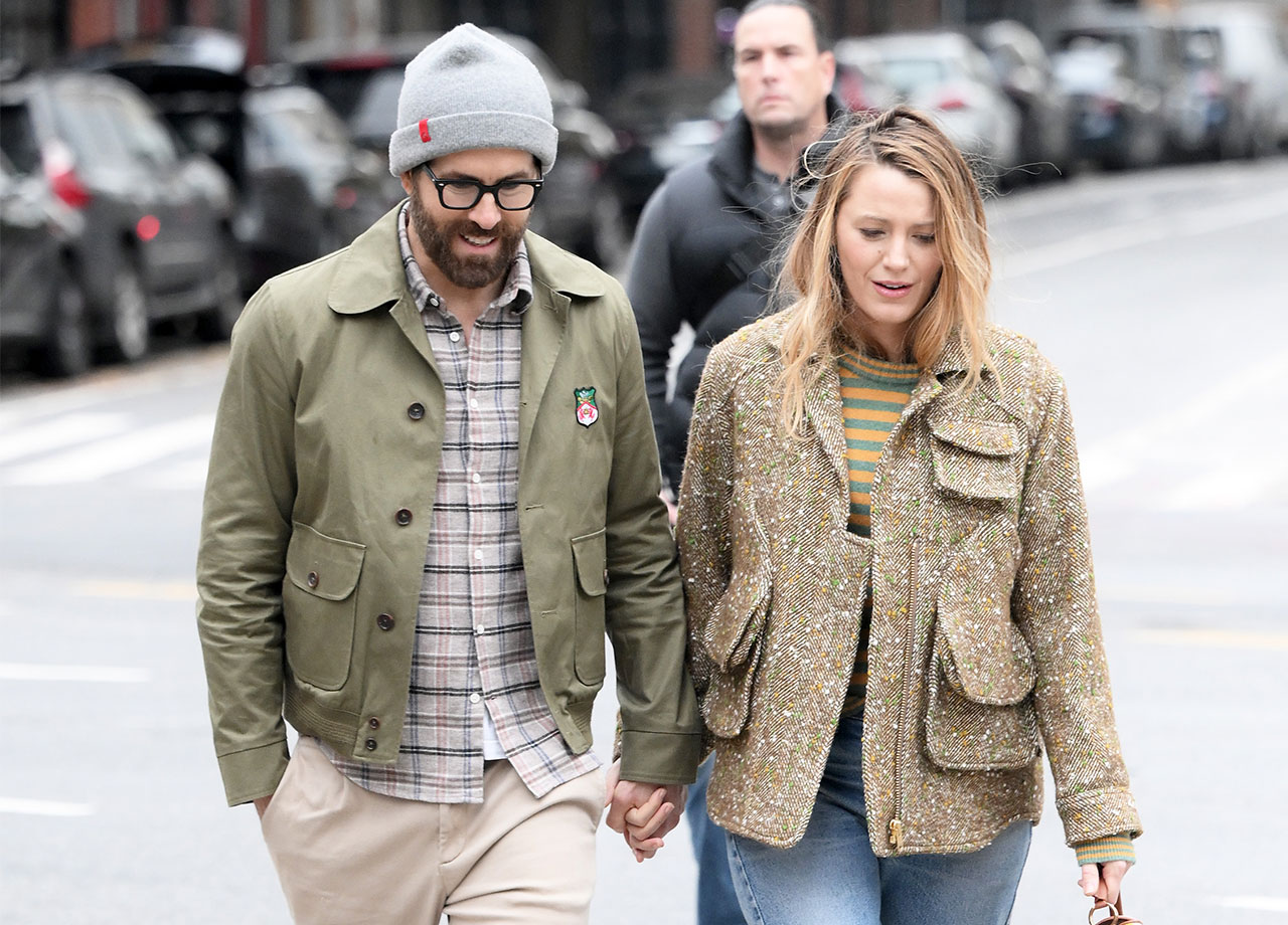 Blake Lively and Ryan Reynolds holding hands walking New York City