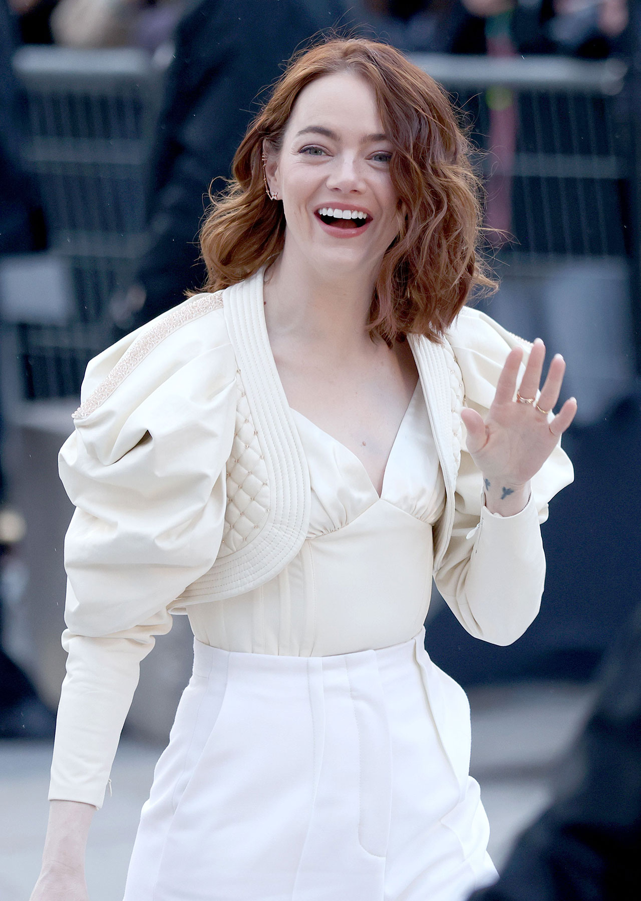 emma stone arriving at LV show