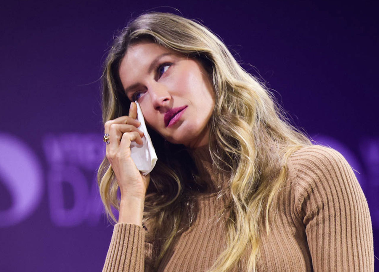Gisele Bundchen cries while giving lecture in Sao Paulo