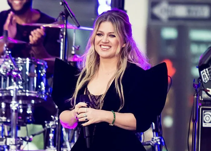 Kelly Clarkson performing on NBC's Today show during the Citi Concert Series.