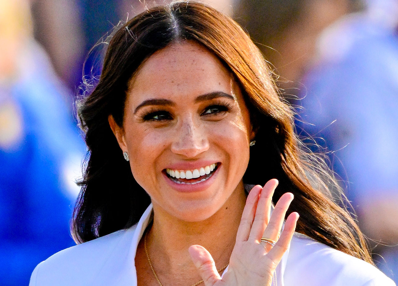 Meghan Markle waving Invictus Games