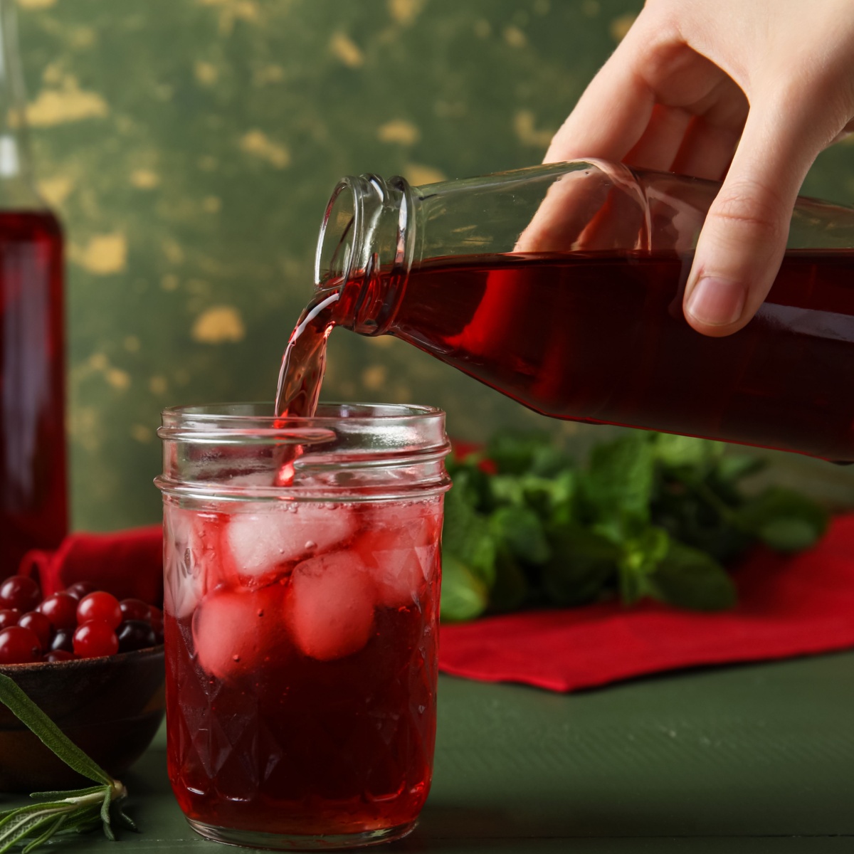 red juice in glass with ice