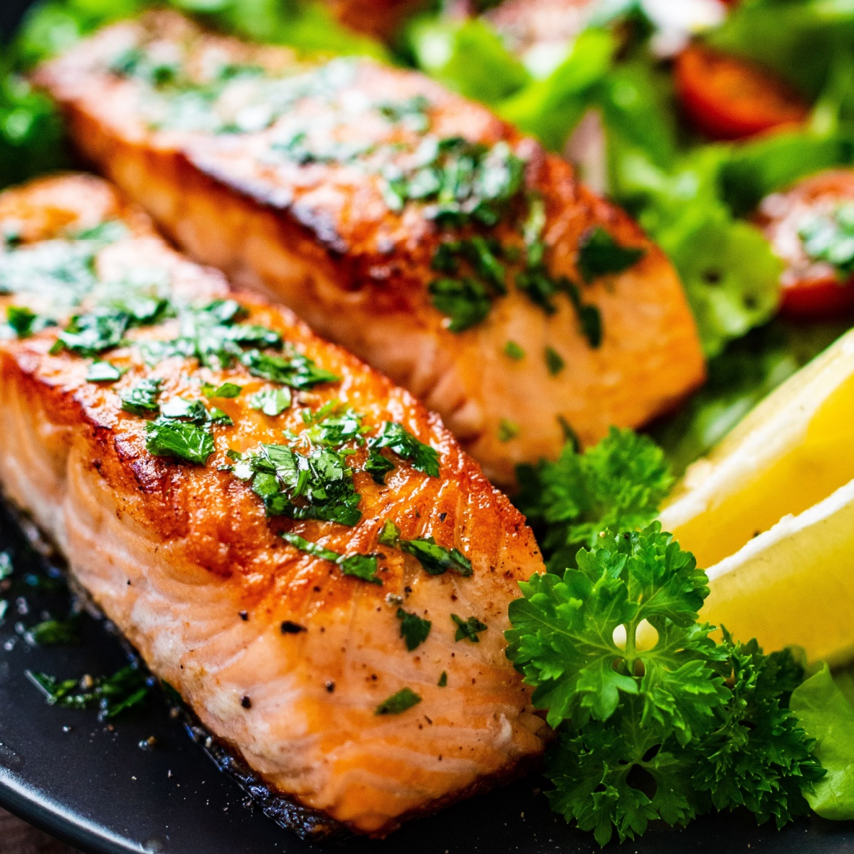 salmon with herbs and lemon