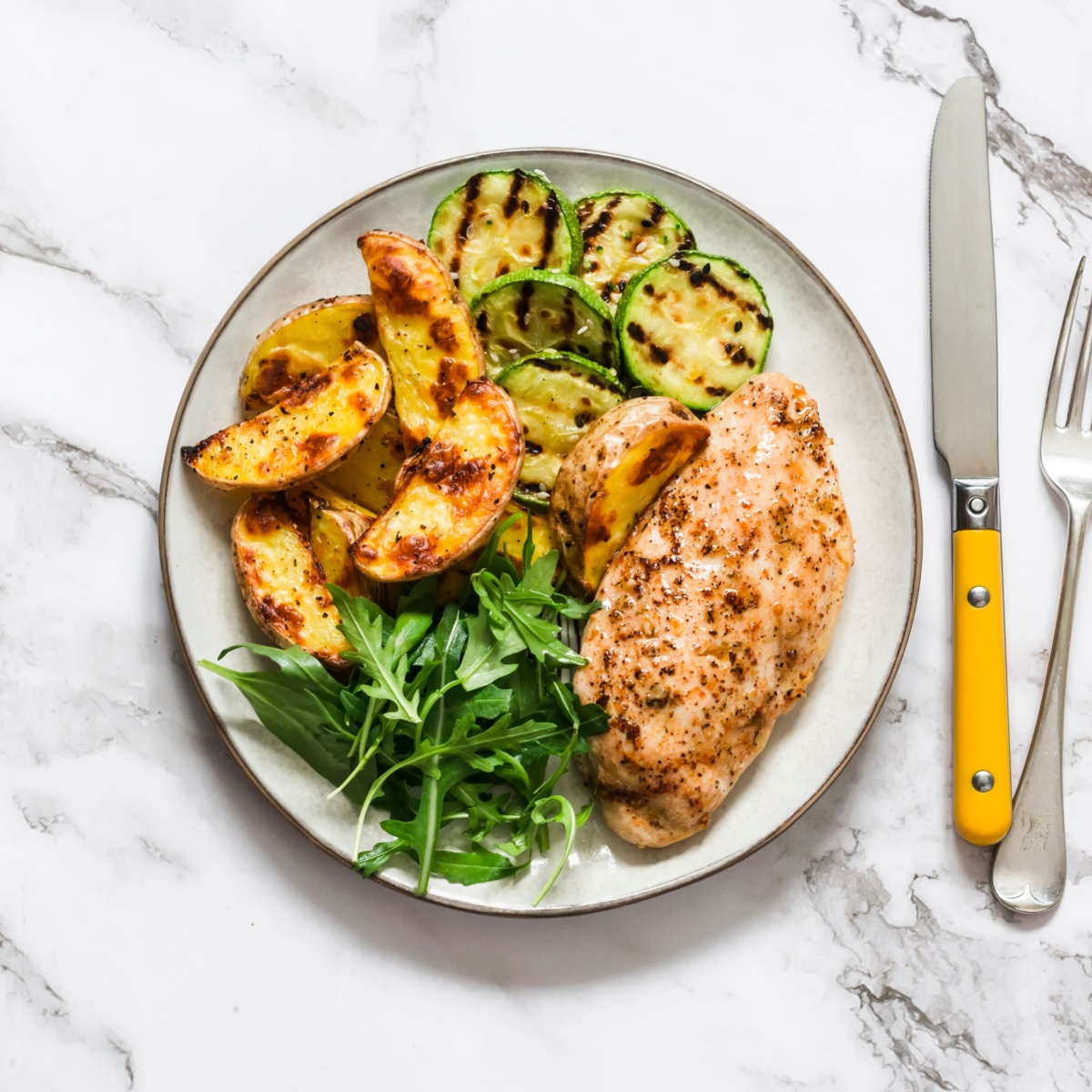 grilled chicken with vegetables