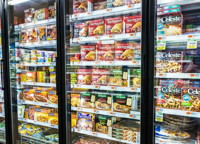 frozen meals at the store