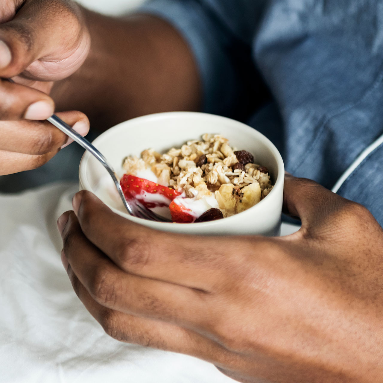 Nutritionists Say You Should Be Eating These 2 Complex Carbs Every Day