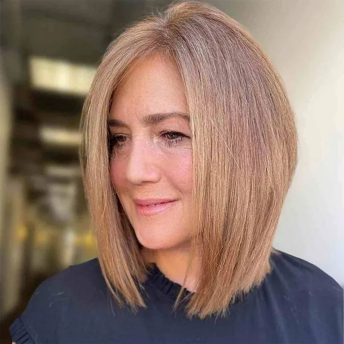 shoulder-length-hair