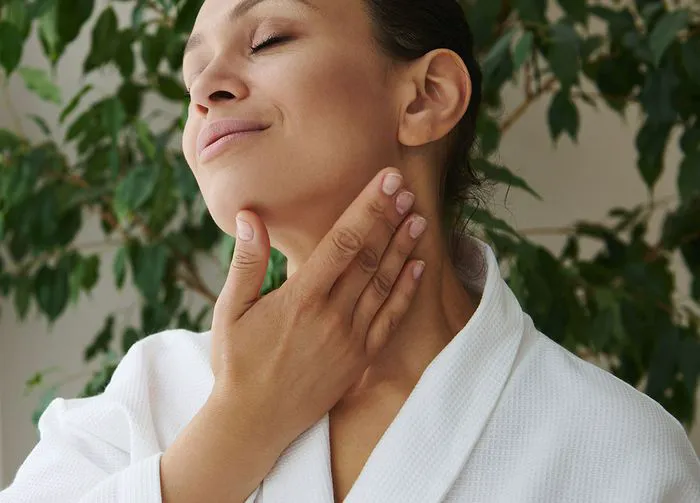woman-doing-skincare