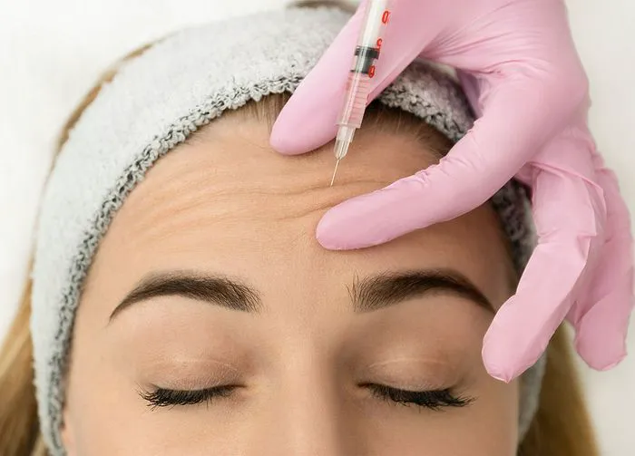 woman-getting-botox