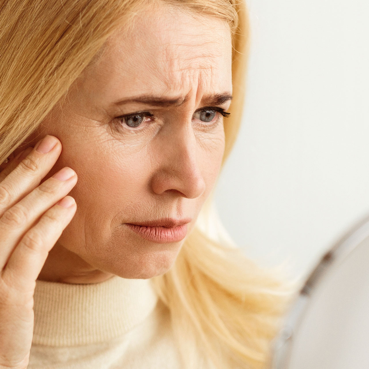 6-worst-ultra-processed-foods-that-can-weaken-skin-elasticity-over-40