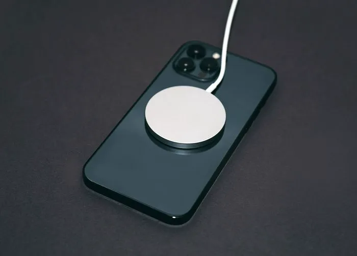 iphone-qi-charger