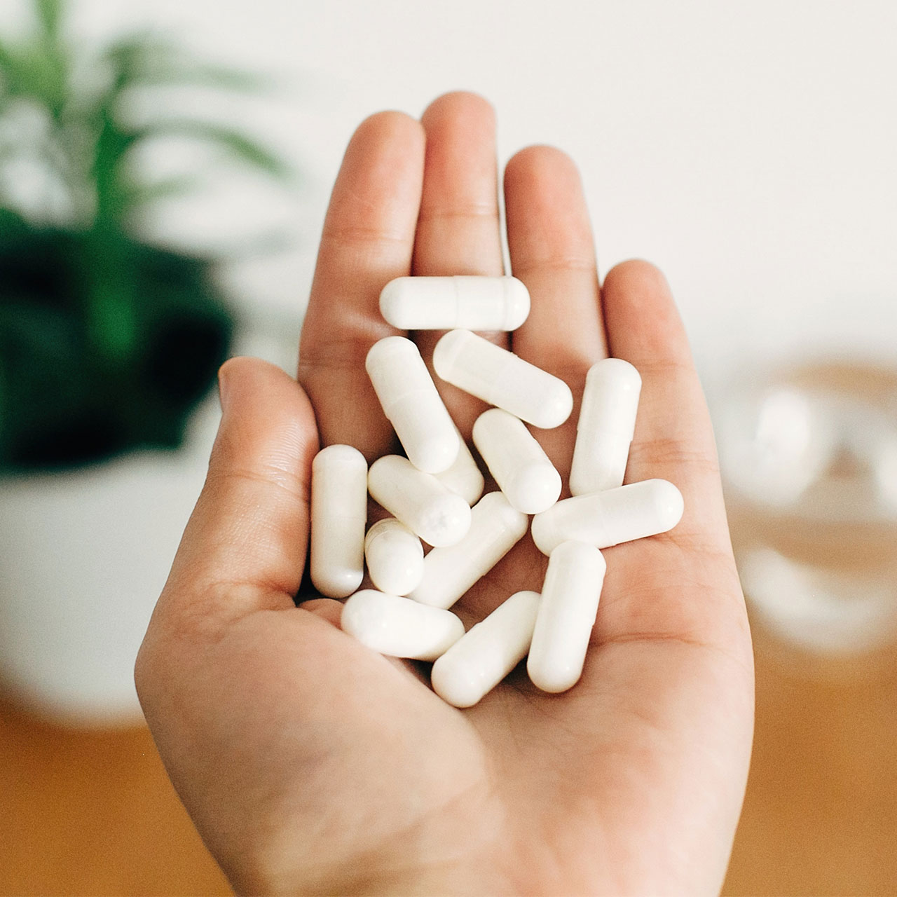 Doctors Reveal 7 Surprising Supplements That Can Harm Your Heart Over