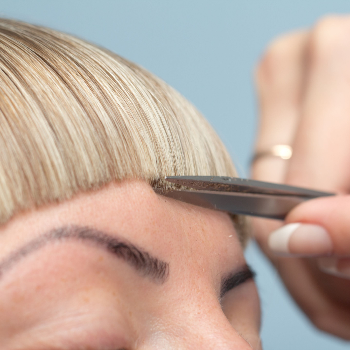 cutting bangs