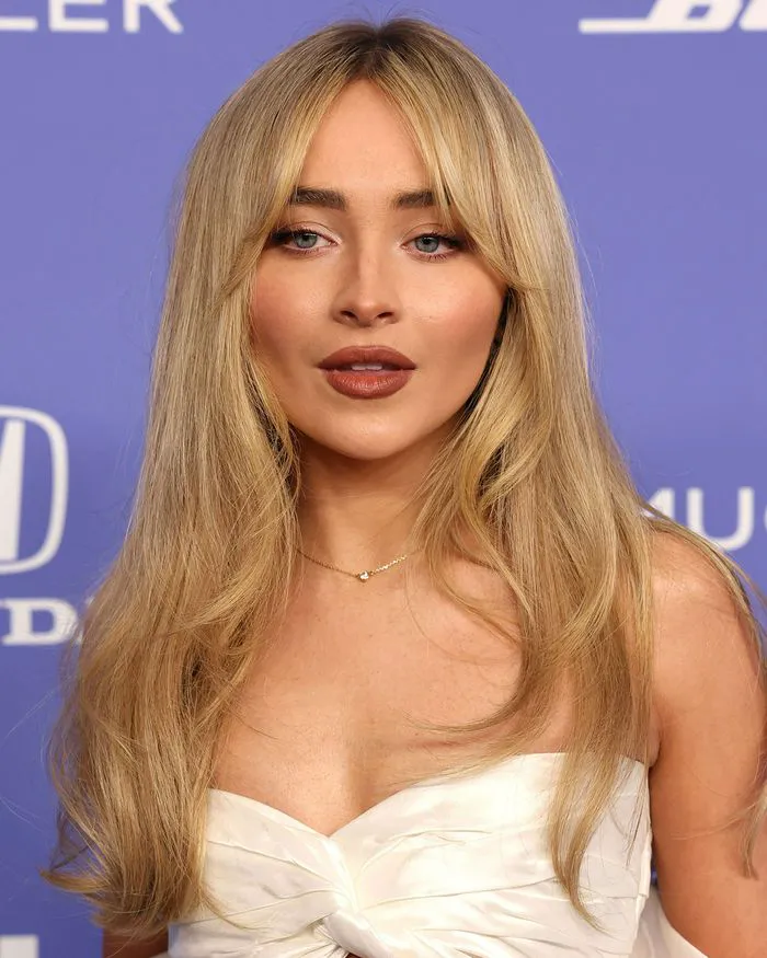 sabrina-carpenter