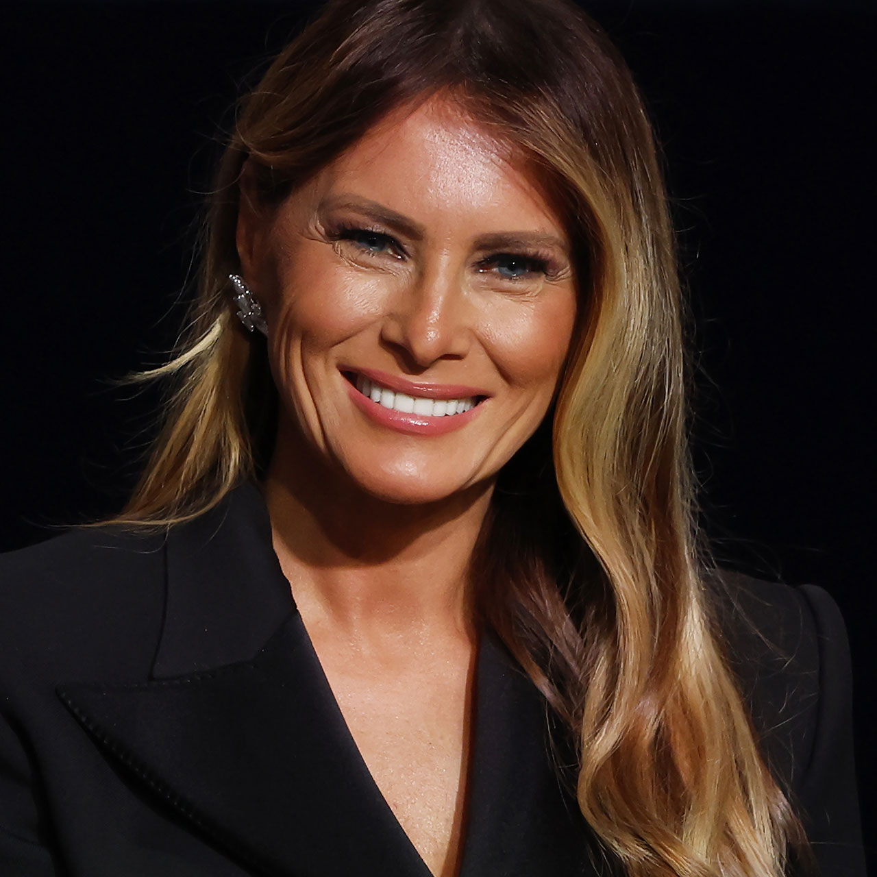 Fans Say Melania Trump Is The ‘Most Elegant And Beautiful’ First Lady