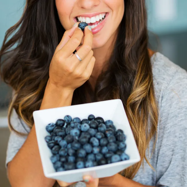 Healthy blueberry snack in a vibrant bowl.