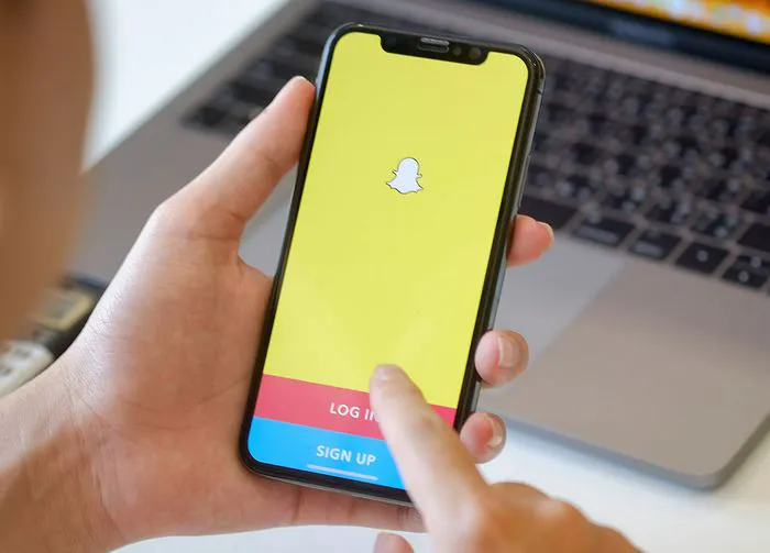 snapchat-login-iphone