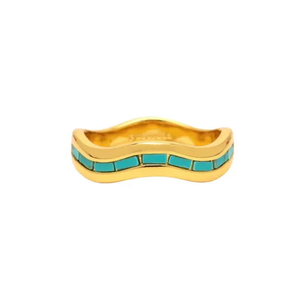 Turquoise ring from Pura Vida for boho style.