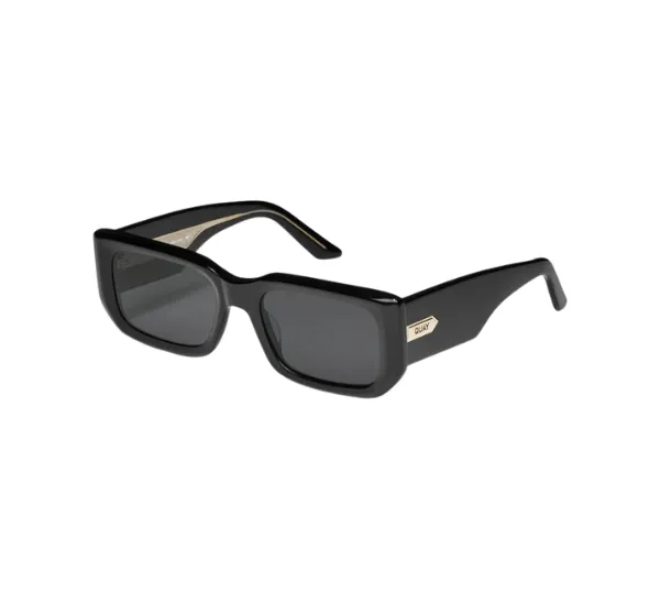 Quay Tell Me More sunglasses in trendy design