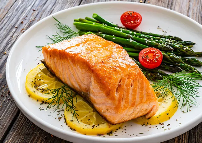 Salmon with asparagus
