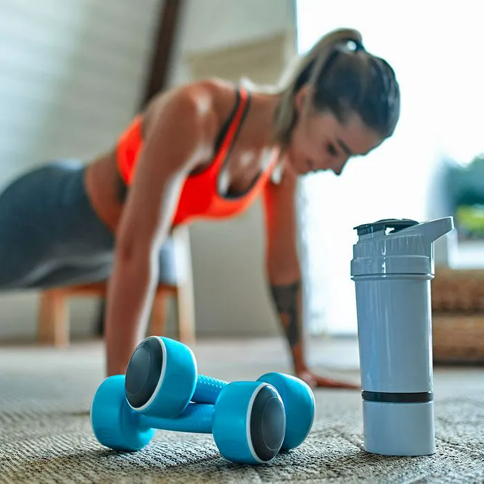 woman doing pushups