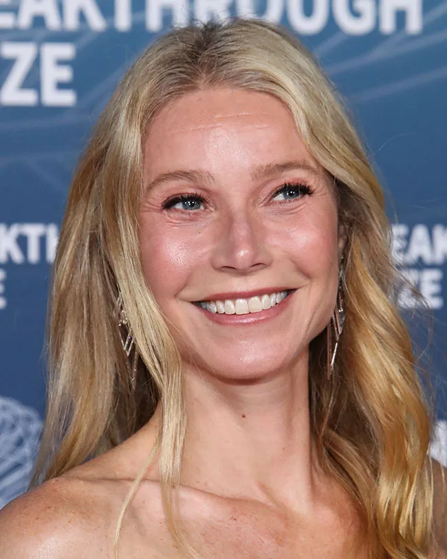 Gwyneth Paltrow at the 2025 Breakthrough Prize Awards, glamorous red carpet look.