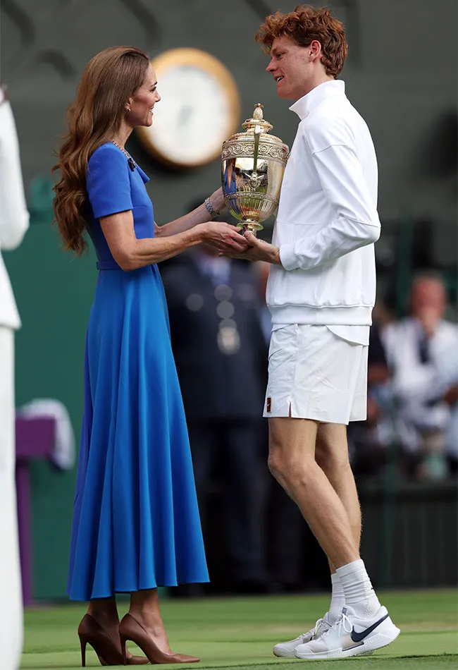 Kate Middleton presents winner's trophy to Jannik Sinner Wimbledon Men's Singles Final 2025