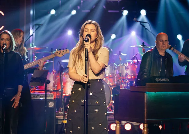 kelly clarkson