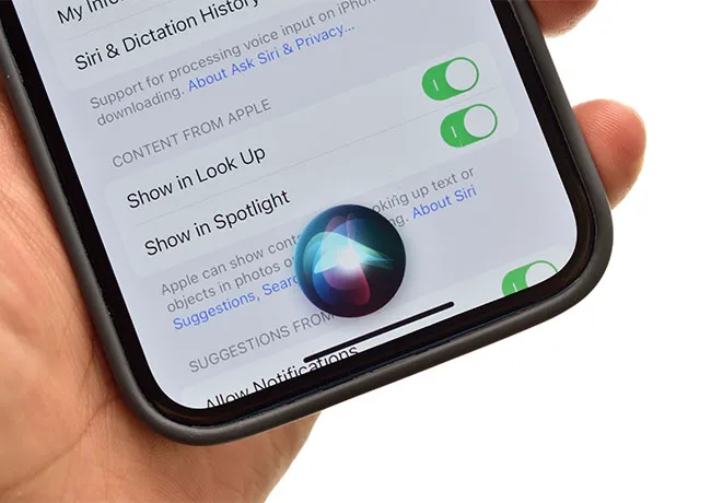 activating-siri-iphone