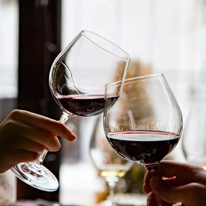 wine cheers