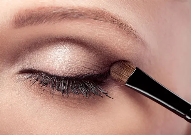 dark-eyeshadow