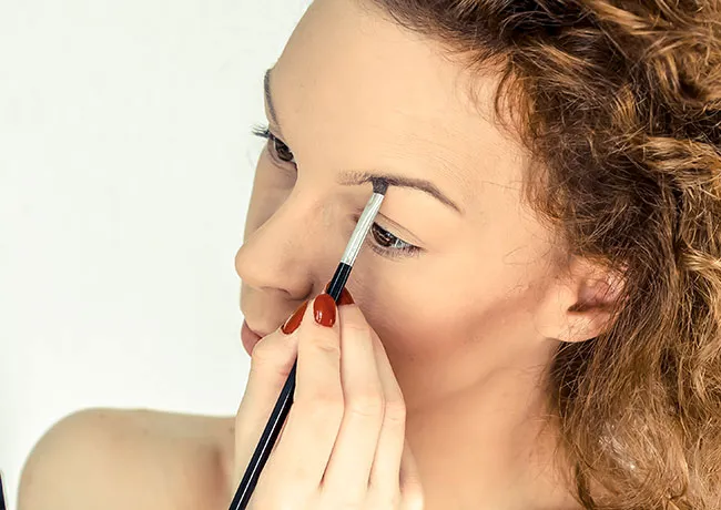 ignoring-eyebrows