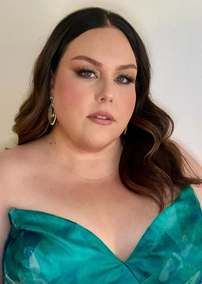 Close-up of Chrissy Metz's outfit at the Creative Arts Emmy Awards.