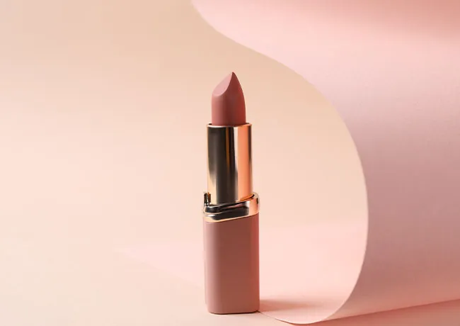 pale-lipstick