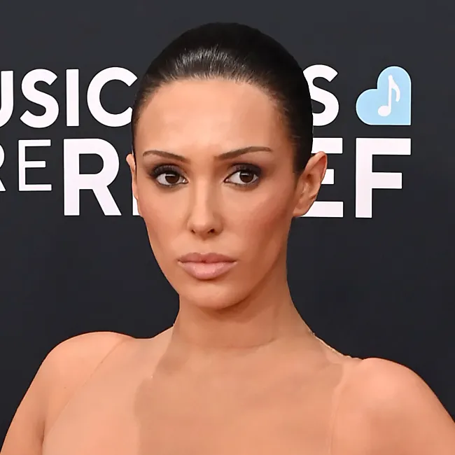 Bianca Censori at the 67th Annual Grammy Awards in glamorous attire.