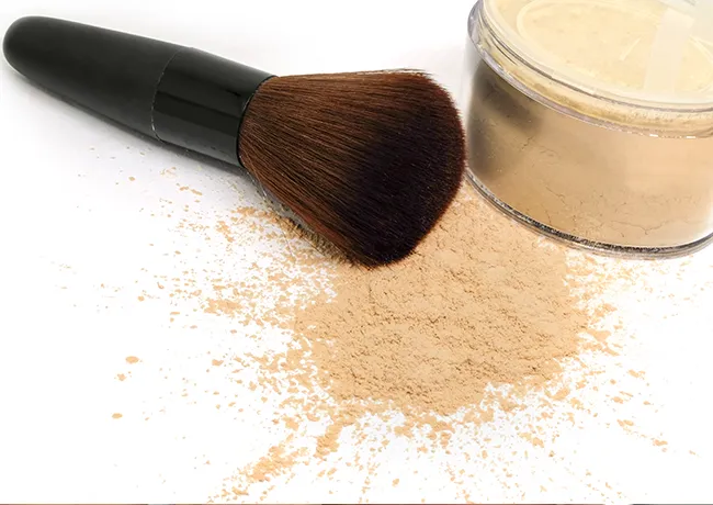 makeup-brush-powdered-makeup