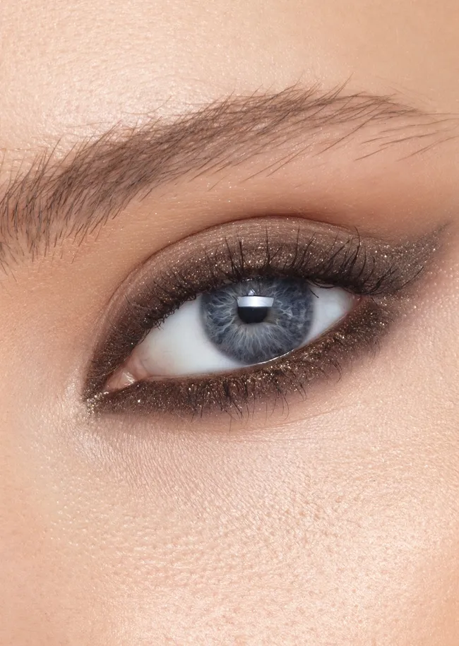 smudged-eyeliner