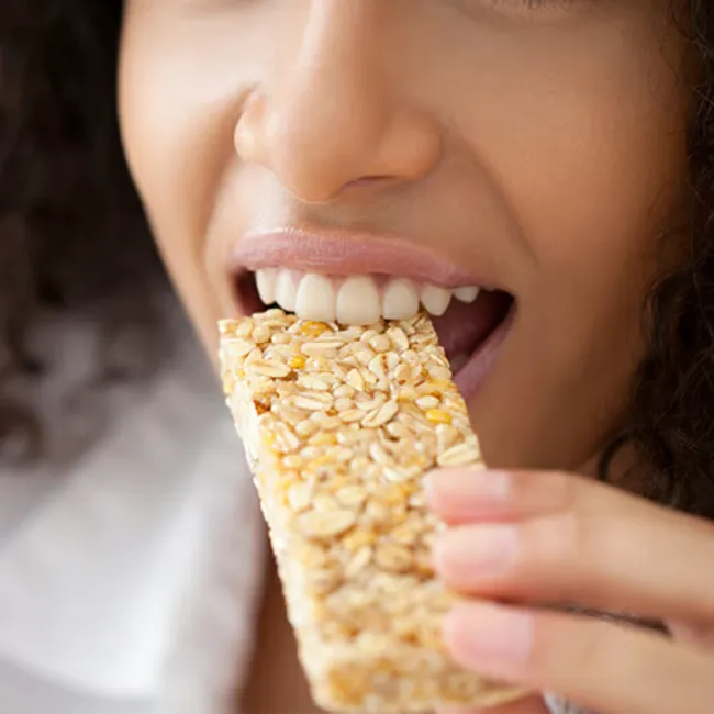 Anti-inflammatory foods for glowing skin on a plate.