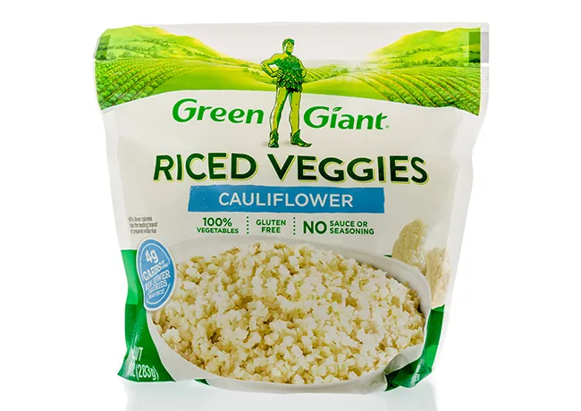 Cauliflower rice from Green Giant with fresh vegetables