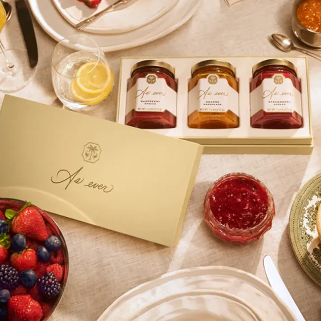 Meghan Markle As Ever spreads gift set
