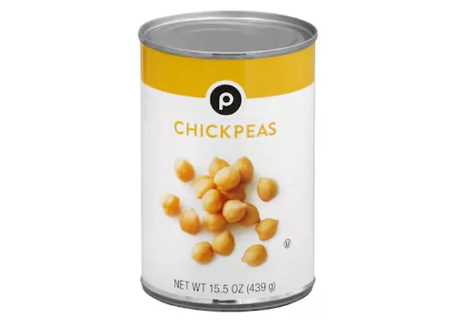 "Chickpeas in a bowl"