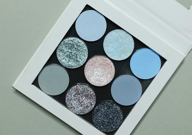 frosted-eyeshadow
