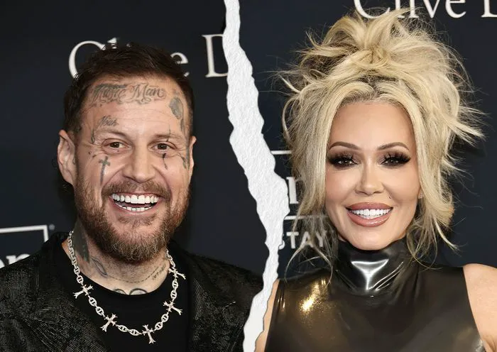 Jelly Roll and Bunnie Xo with split