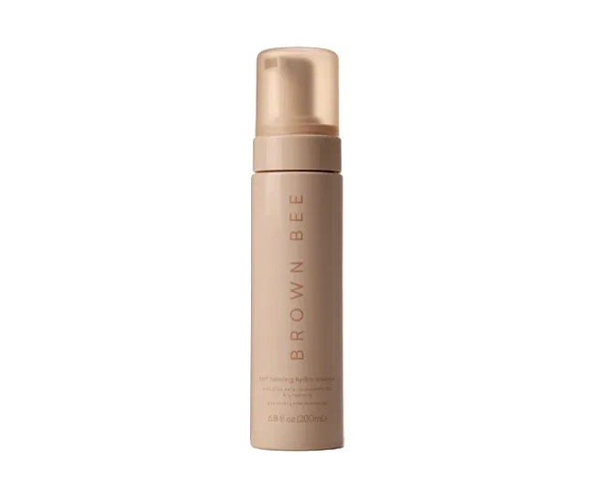 Brown Bee self-tanning hydro mousse for a sun-kissed glow.
